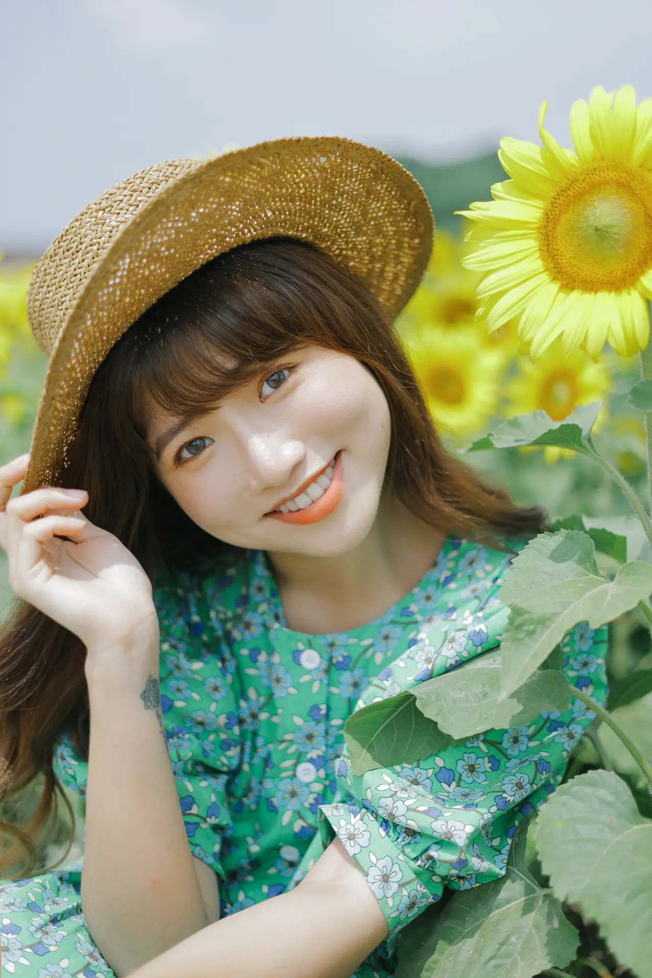 [YITUYU] 2022.07.12 Vol.1458 – Sunflower Summer Fatty Blue-#[33P]-15